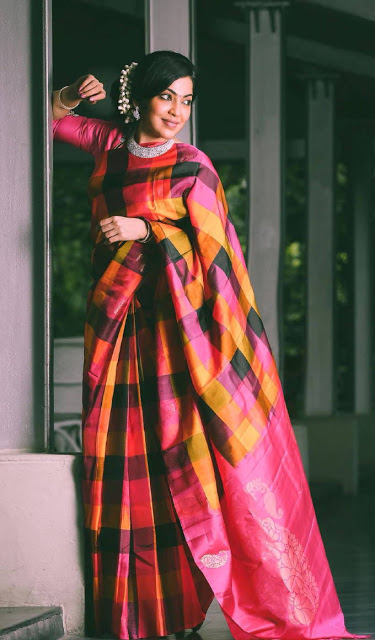 Television Serial Actress Ramya Subramanian Stills In Red Saree 8